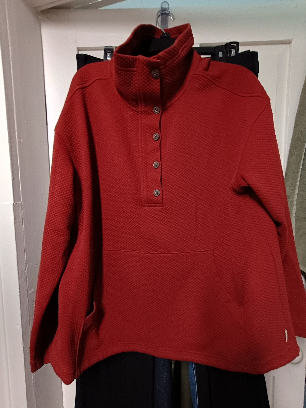 Duluth Trading Co Rust Red Button-Neck Pullover Sweatshirt